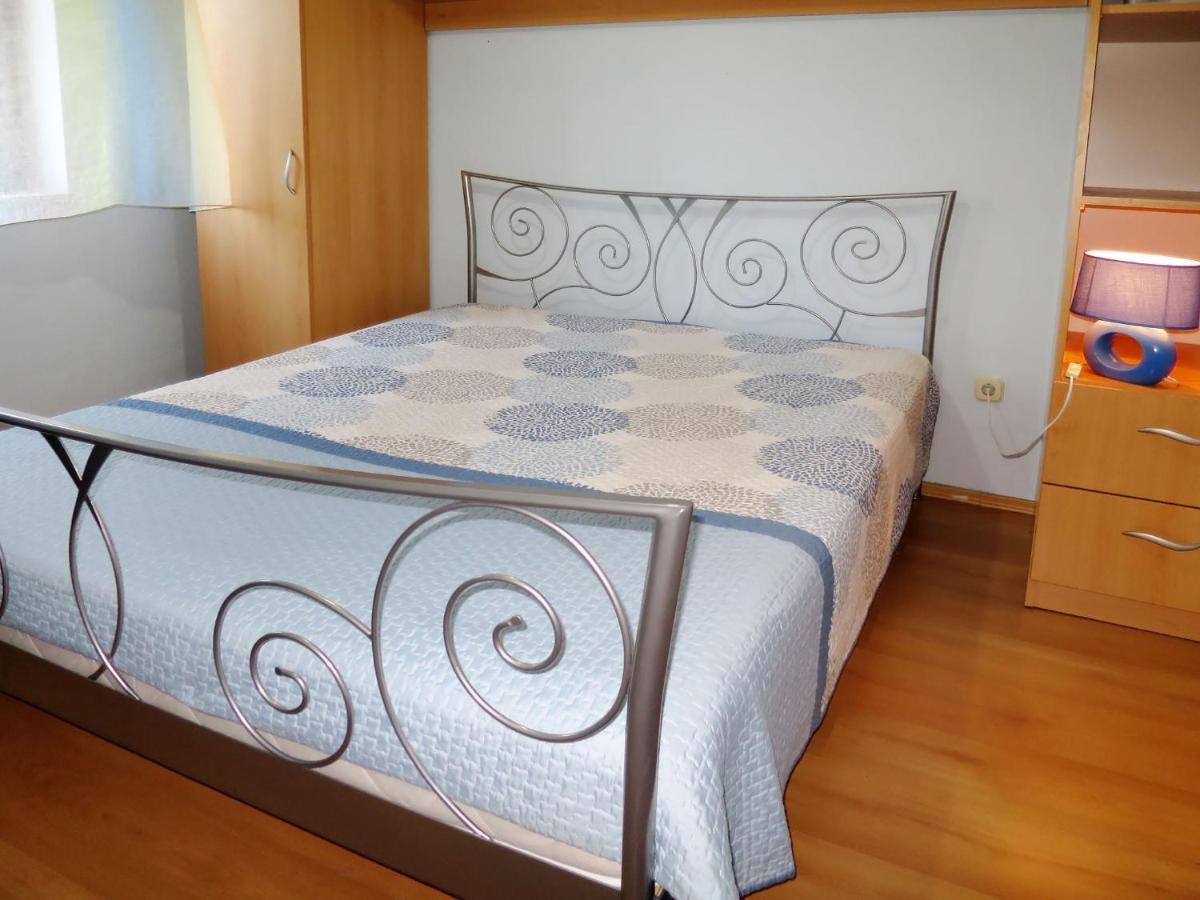 Apartment Mira By Interhome Mirca  ภายนอก รูปภาพ